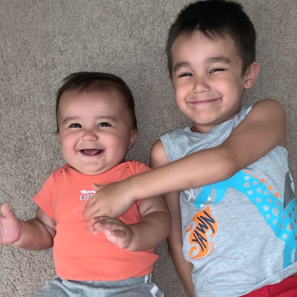 Meet your Posher, Lindsay - Picture 4 of 6